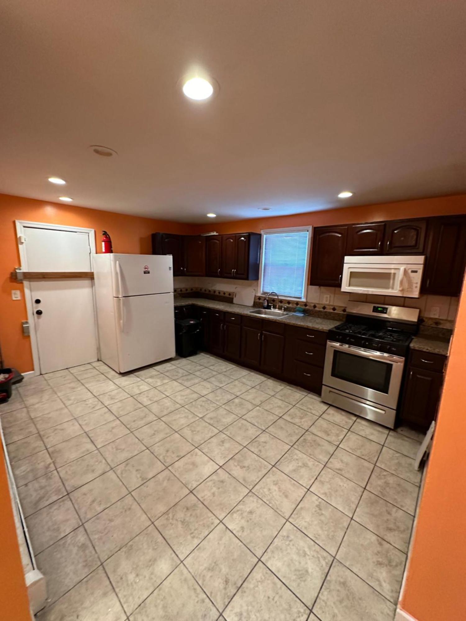 Fidelia Jade Room Queen Bed Minutes From Newark Liberty International Airport And Newark Penn Station 外观 照片